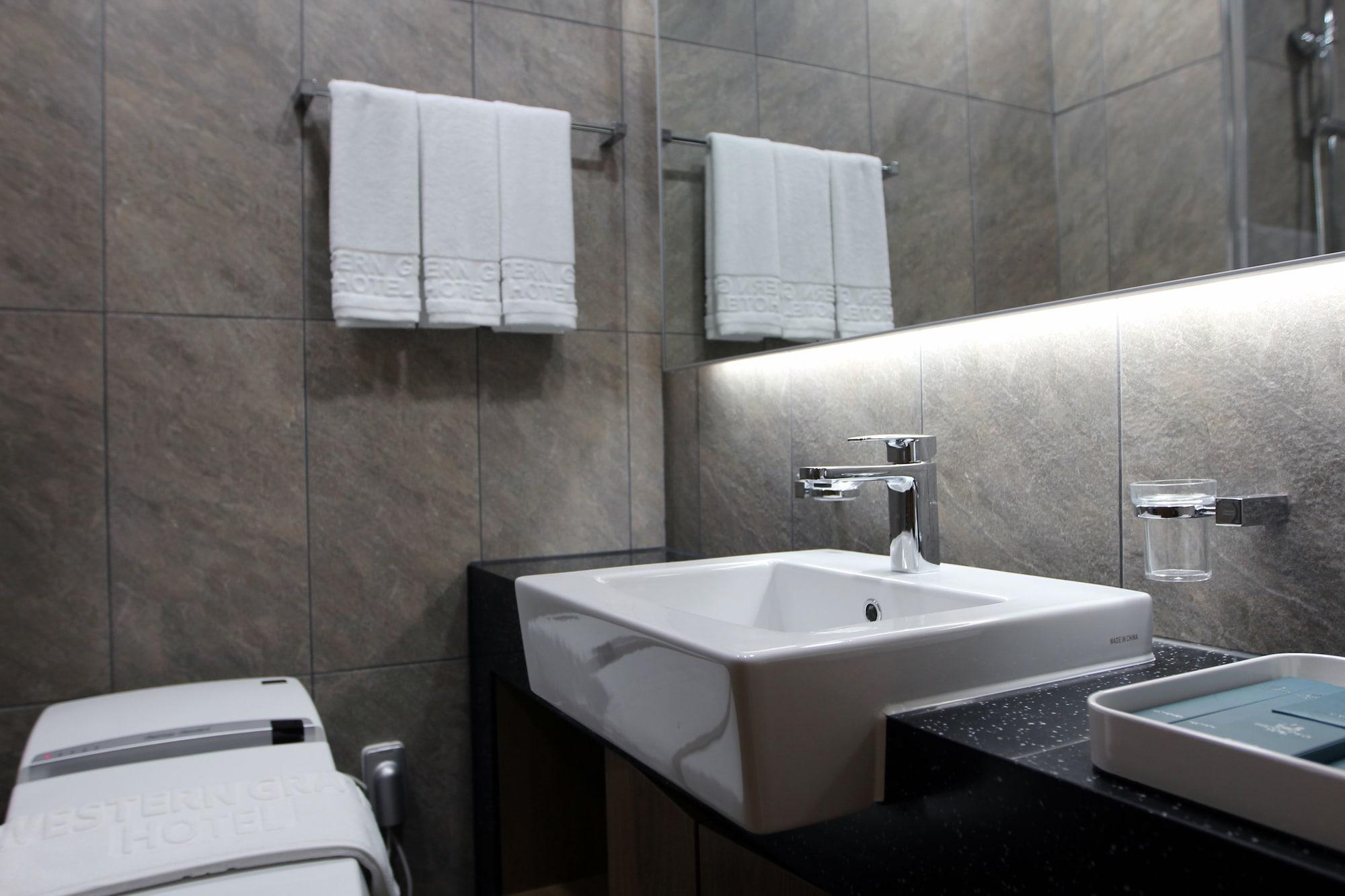 Western Grace Hotel Incheon Bagian luar foto