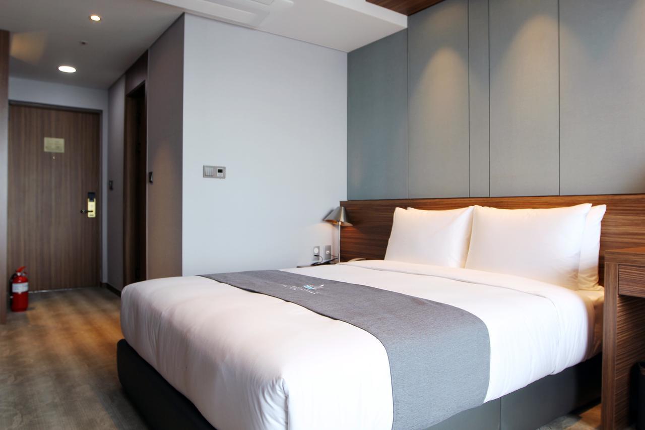 Western Grace Hotel Incheon Bagian luar foto